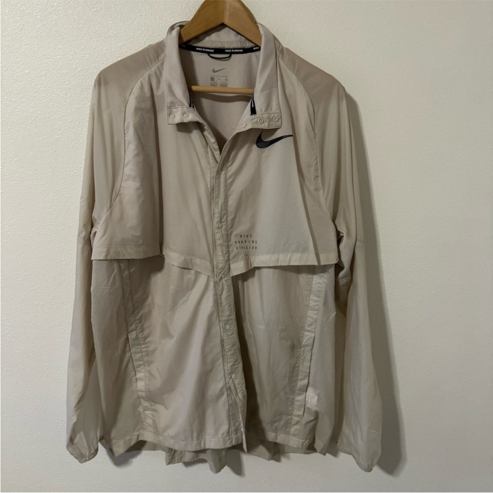 Nike Running Run Division Reflective Jacket Packable Lightweight Beige -XL
